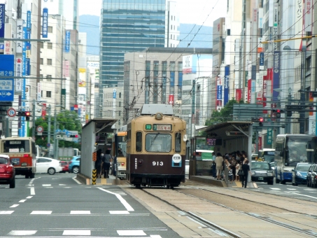 広島に全国のかまぼこ屋が集結！